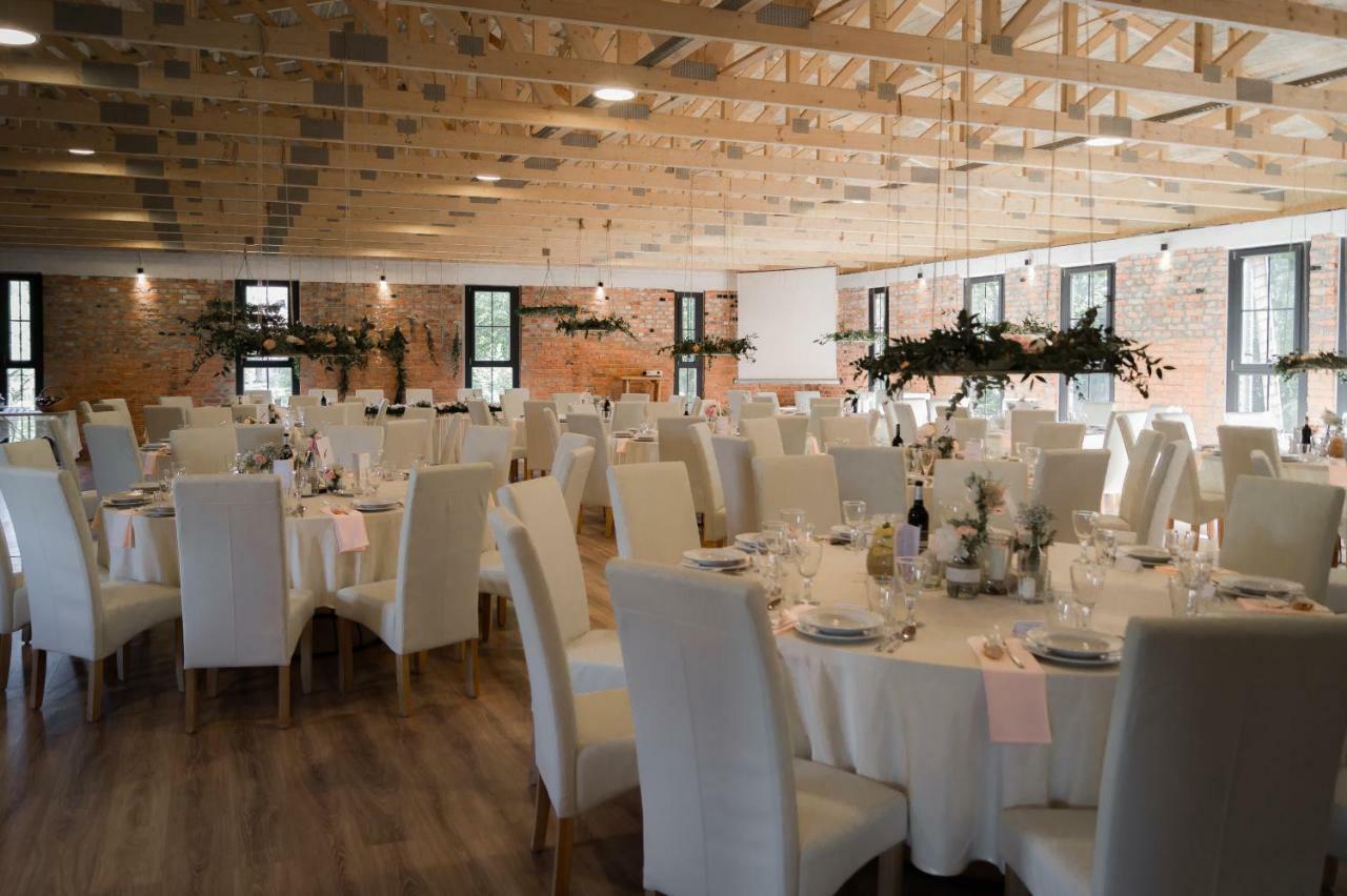 Hotel Zielona Brama Przywidz  Esterno foto